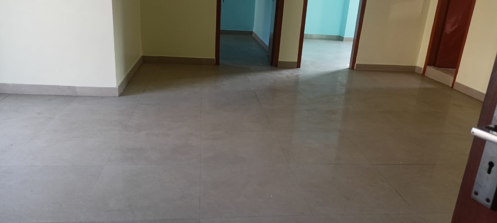 Unfurnished 3bhk in Zoo-Narengi Rd, RBI Colony, Guwahati, Assam, India for Rent